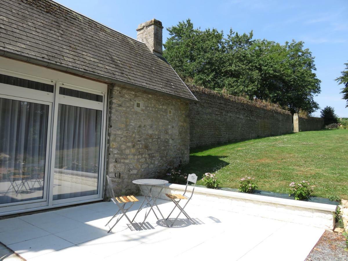 Clécy Le Manoir De Placy - Chambres D'Hotes מראה חיצוני תמונה