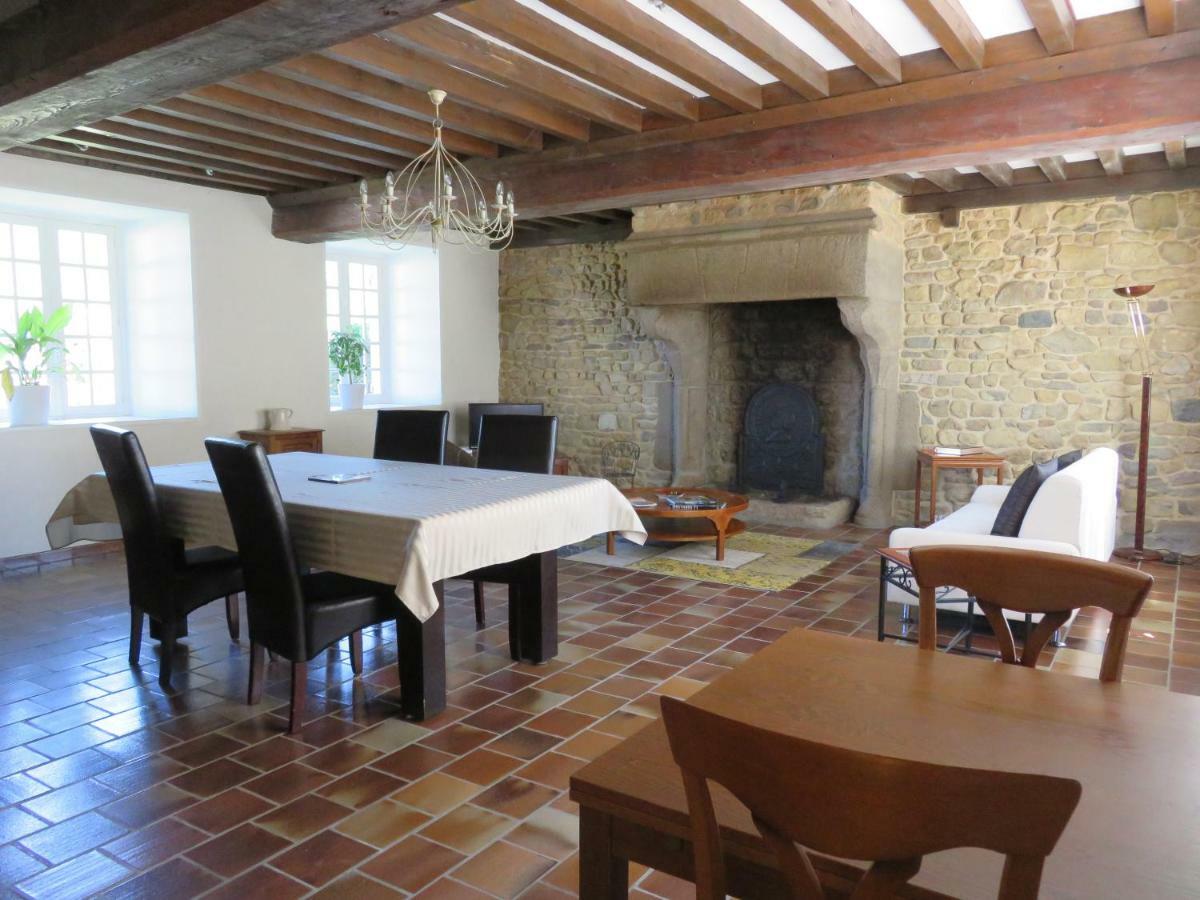 Clécy Le Manoir De Placy - Chambres D'Hotes מראה חיצוני תמונה